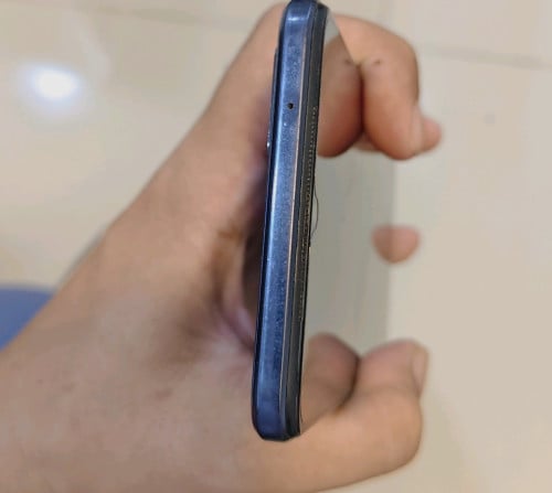 Vivo V21 5G (8+128)