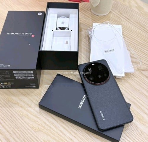 Xiaomi 15 Ultra Ram12G+256GB Global FW តួស្អាត 99% បញ្ចាក់ដានអេក្រង់តិច