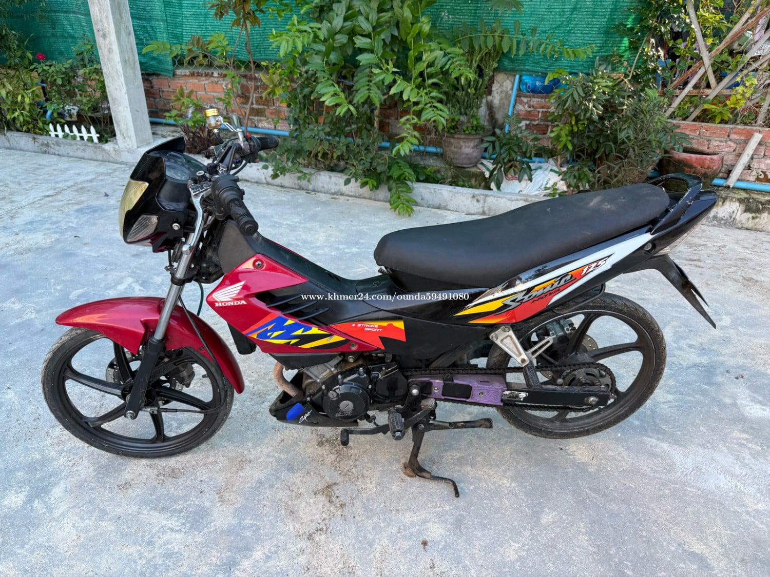Sale my motor honda sonic nova 125 5 speed have id dan good condition
