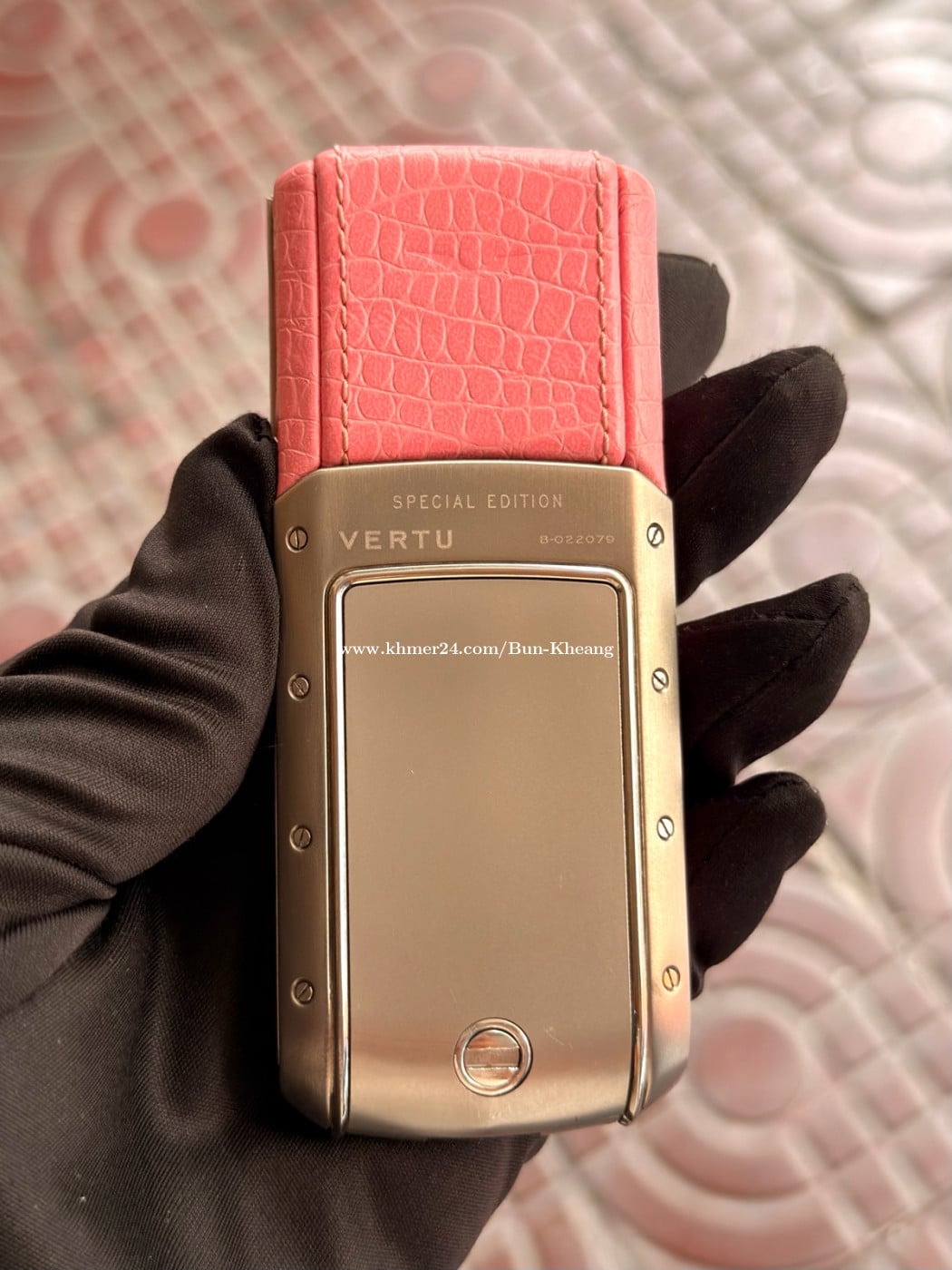 Vertu Ascent Special Edition