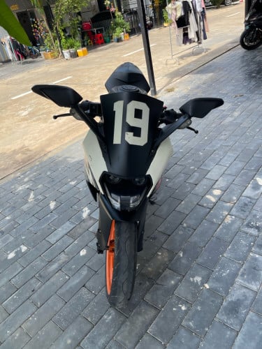 KTM RC 200cc ឆ្នាំ 2015 កាតគ្រី