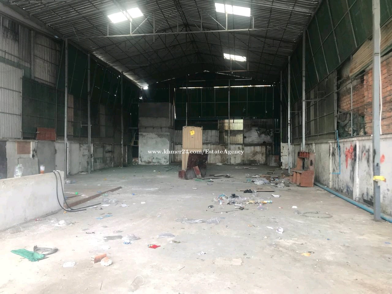 WAREHOUSE FOR RENT