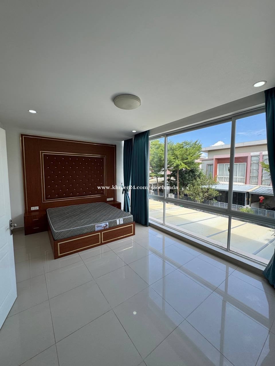 Link house for rent at Borey Orkide Chroychangva 6A