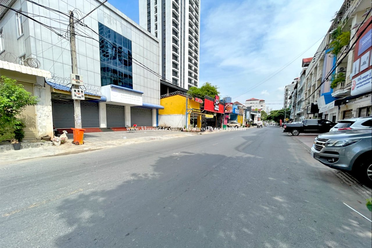 🏠 អគារ នៅជិតមហាវិថីព្រះមុនីវង្ស (93) ត្រូវការលក់បន្ទាន់ខ្លាំង (កូដ៖ A03-122614)