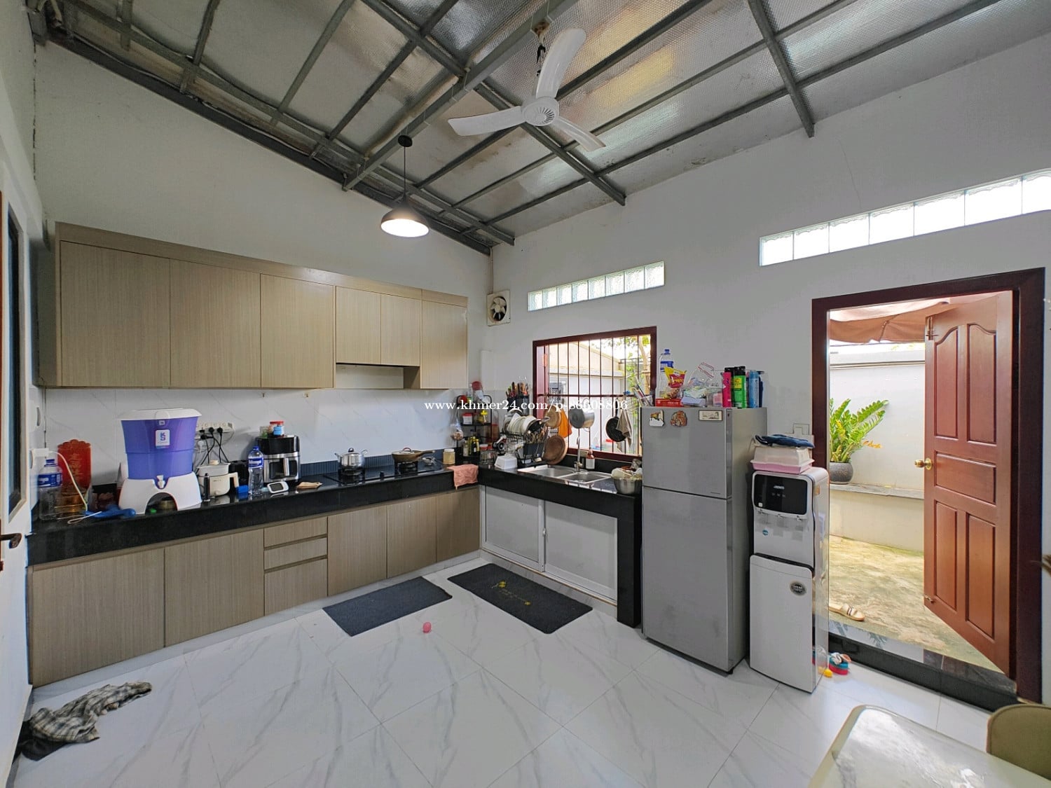 ផ្ទះលក់ក្នុងបុរីទេសចរណ៍ ខេត្តសៀមរាប