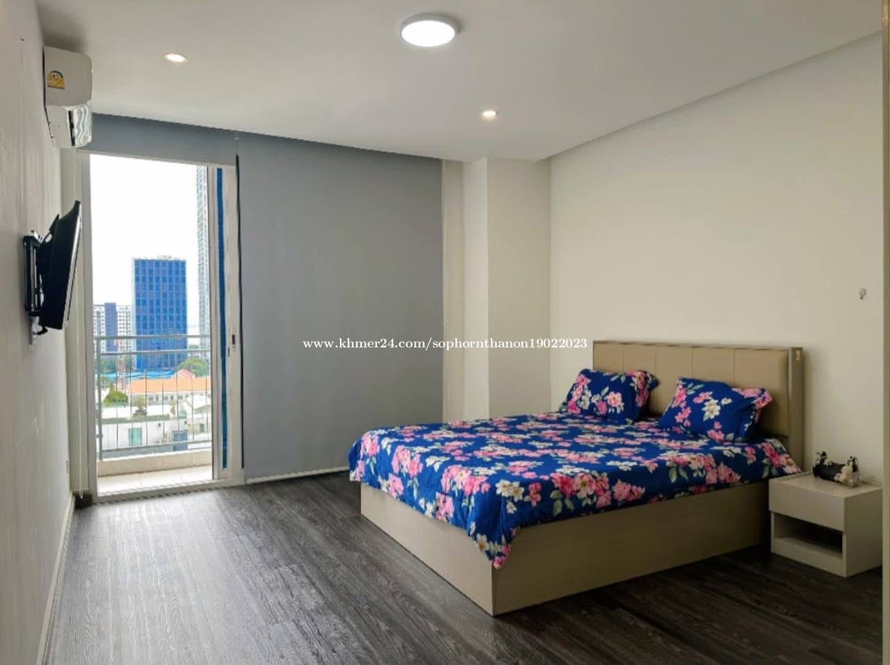 Condo 2bedroom មានថែមសម្ភារ:ដូចក្នុងរូប​ នឹងកាត់ប្លងរឹងជូន