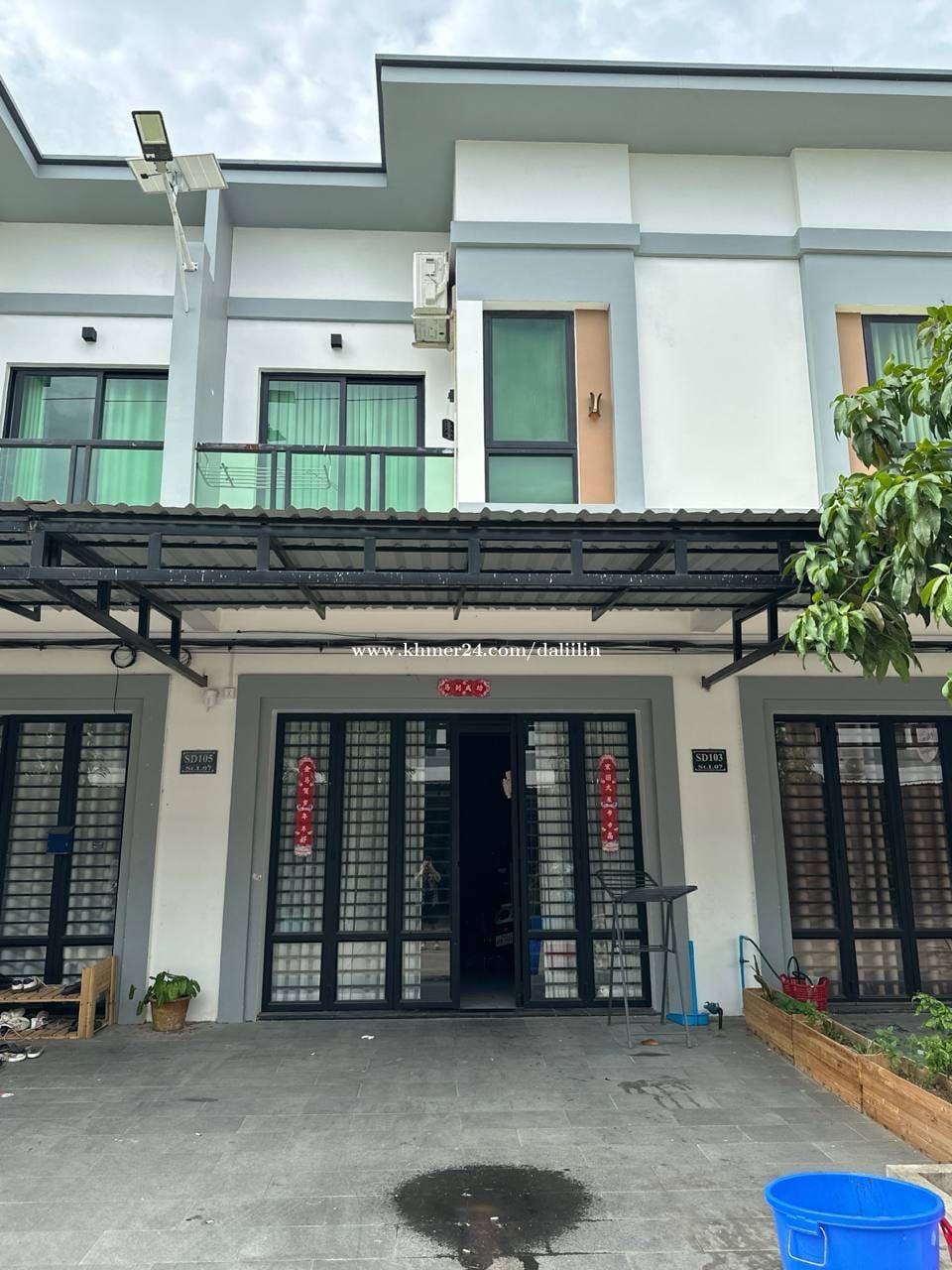 ផ្ទះលក់បន្ទាន់នៅជិតប្រលានថ្មី តាខ្មៅ   Aeon3 (ម្ចាស់ផ្ទាល់)