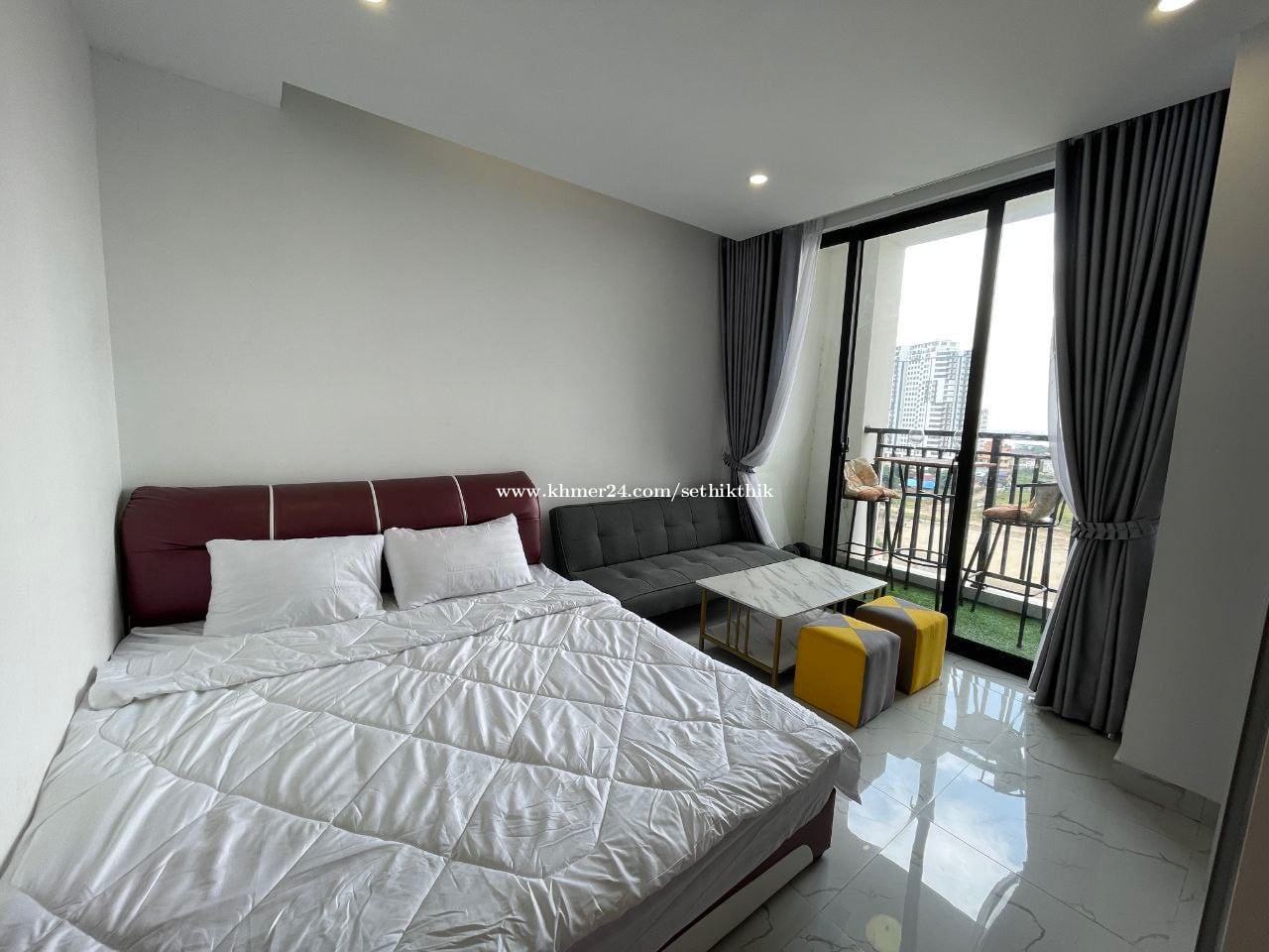 Studio room 250$