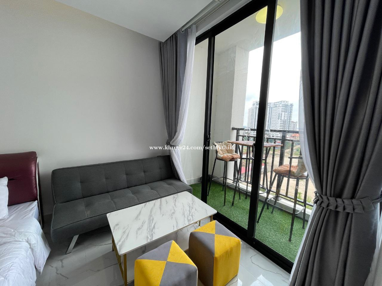 Studio room 250$