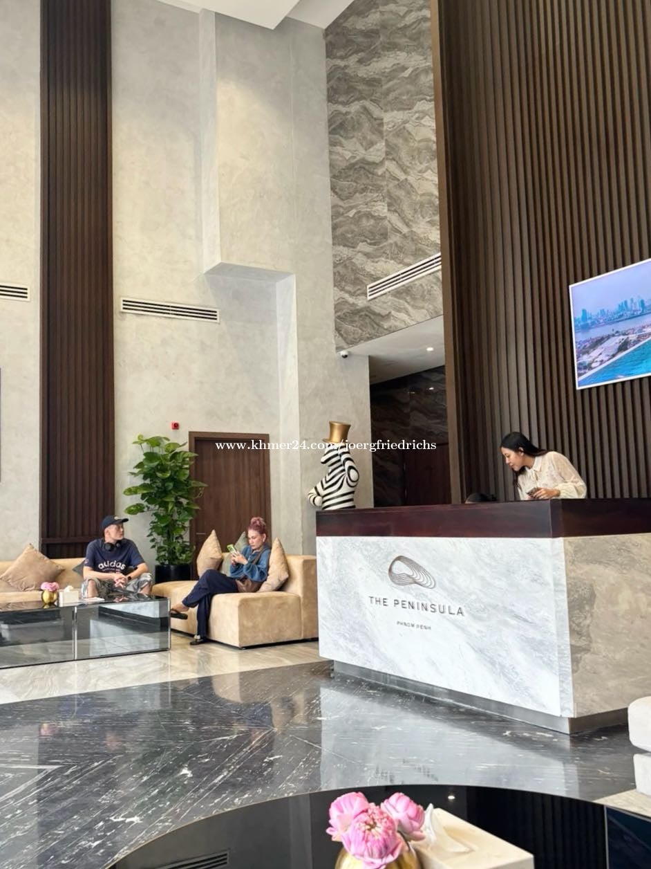 The Peninsula: 2 bed, 2 bath Condo fully furnished/equipped