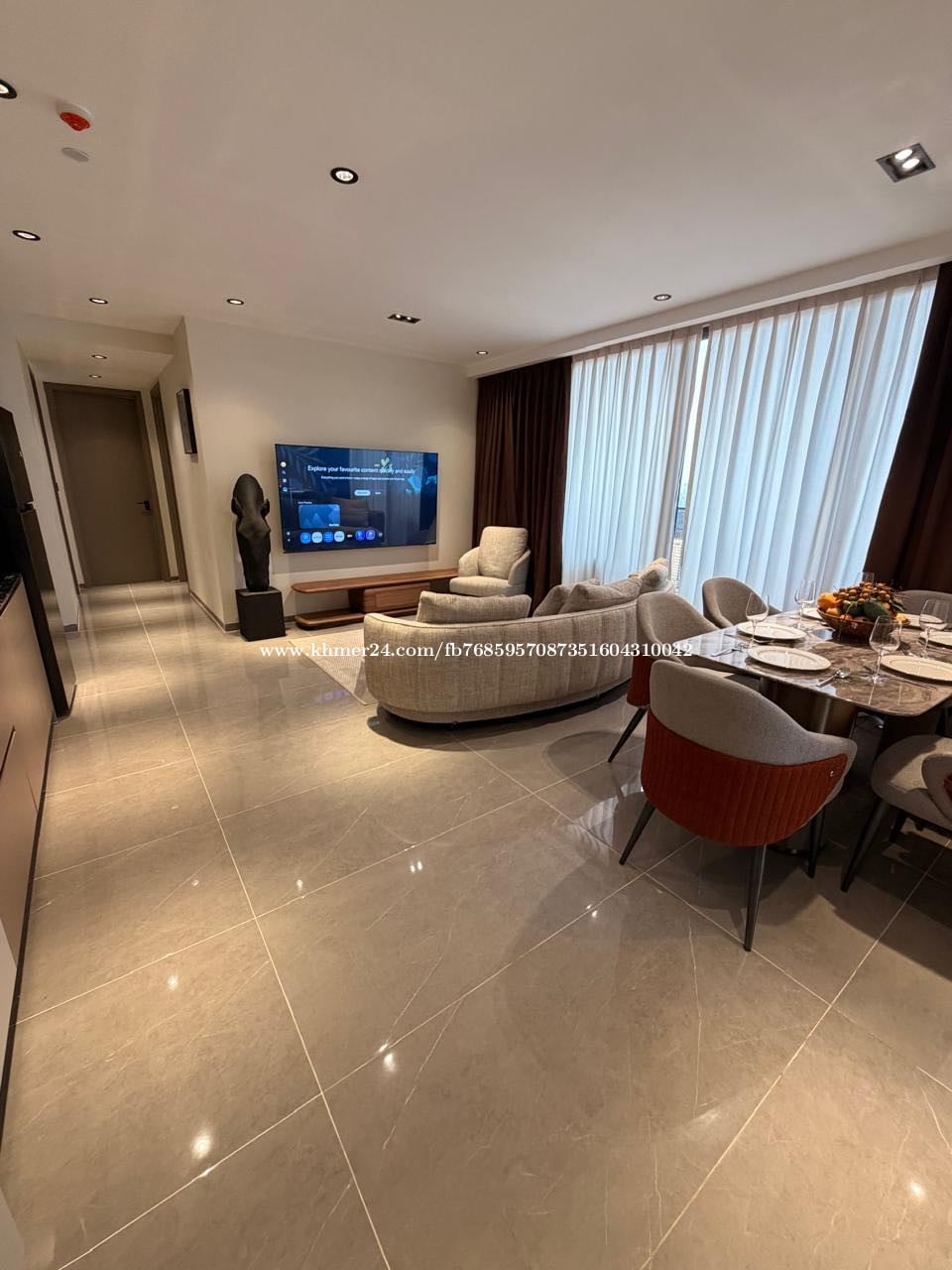 Luxury apartment 43 floor