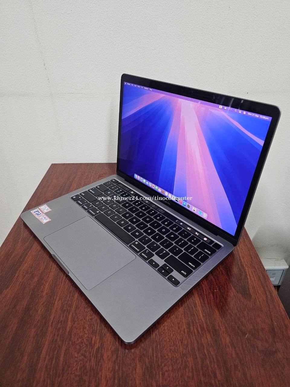 MacBook Pro M2 2022 13" price $579.00 in Veal Sbov, Chbar Ampov, Phnom ...