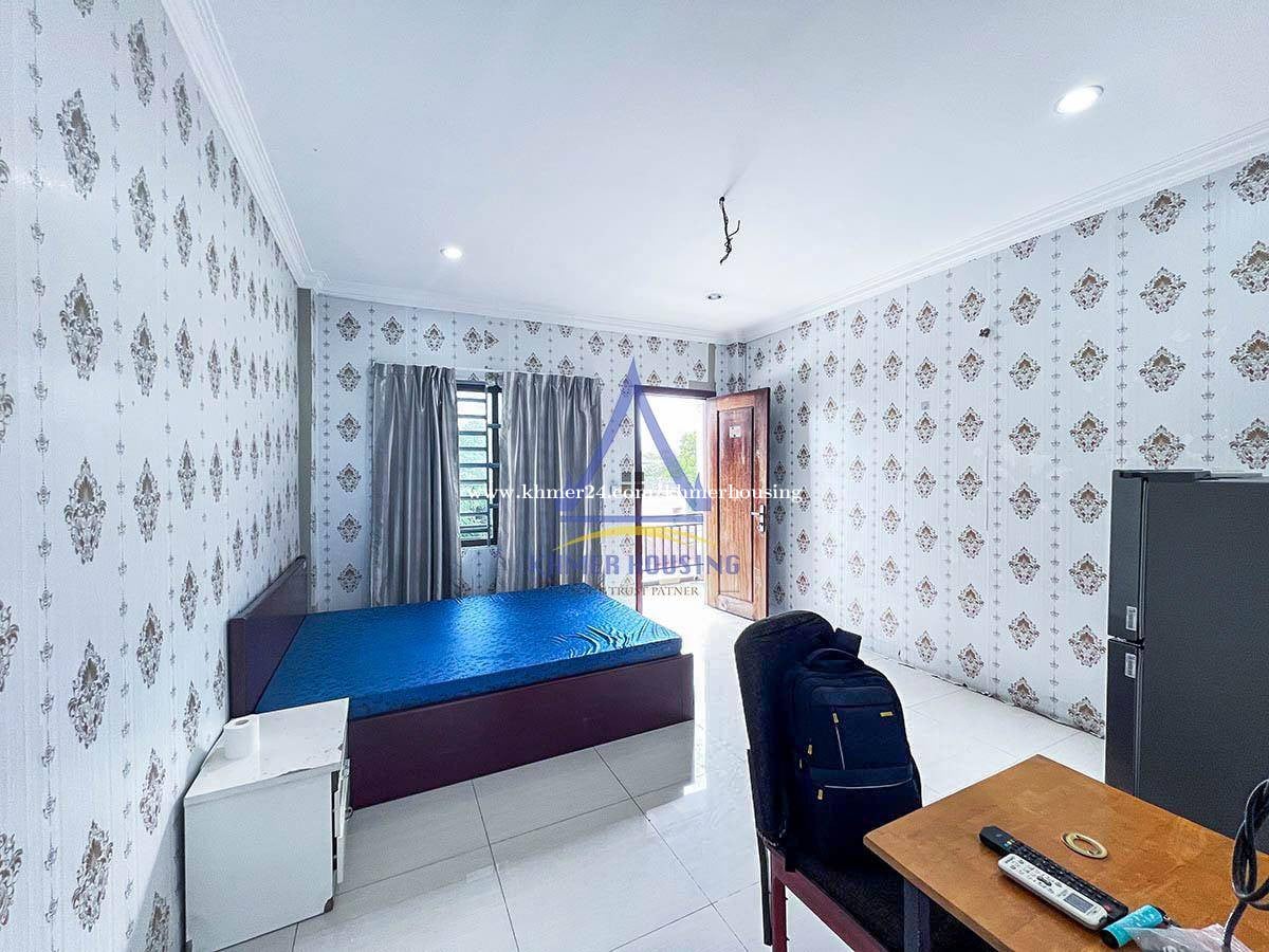 Apartment Studio Room For Rent Near TK Avenue