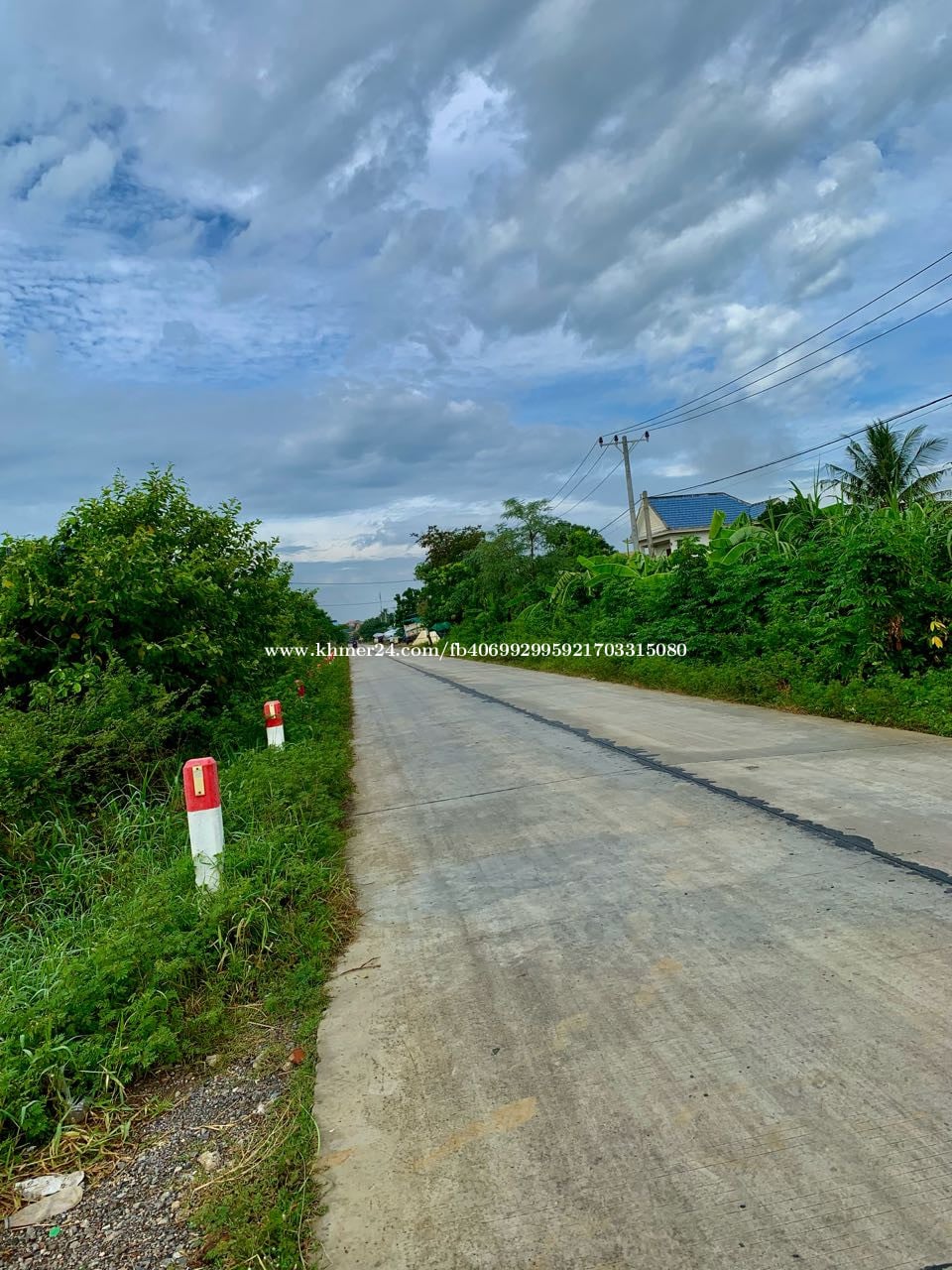 ផ្សារអន្លង់វិលជាប់ផ្លូវបេតុង10*16