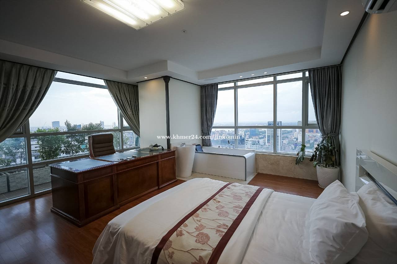 Penthouse(Duplex) for sale in BKK1