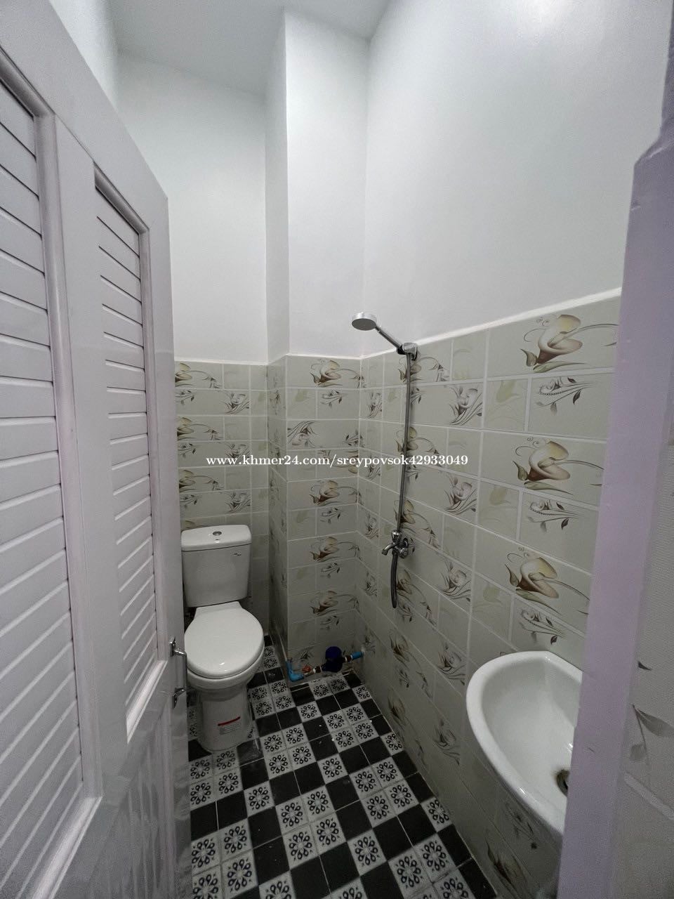 បន្ទប់ជួលស្អាត ជាន់ទី3 តម្លៃ75$ បរិយាកាសល្អ សុវត្តិភាព