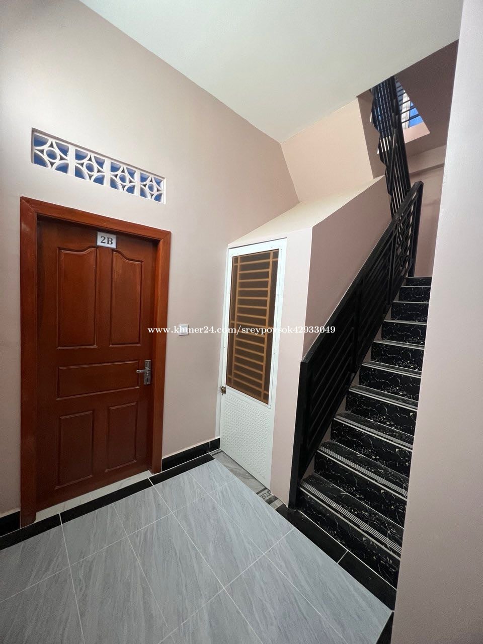 បន្ទប់ជួលស្អាត ជាន់ទី3 តម្លៃ75$ បរិយាកាសល្អ សុវត្តិភាព