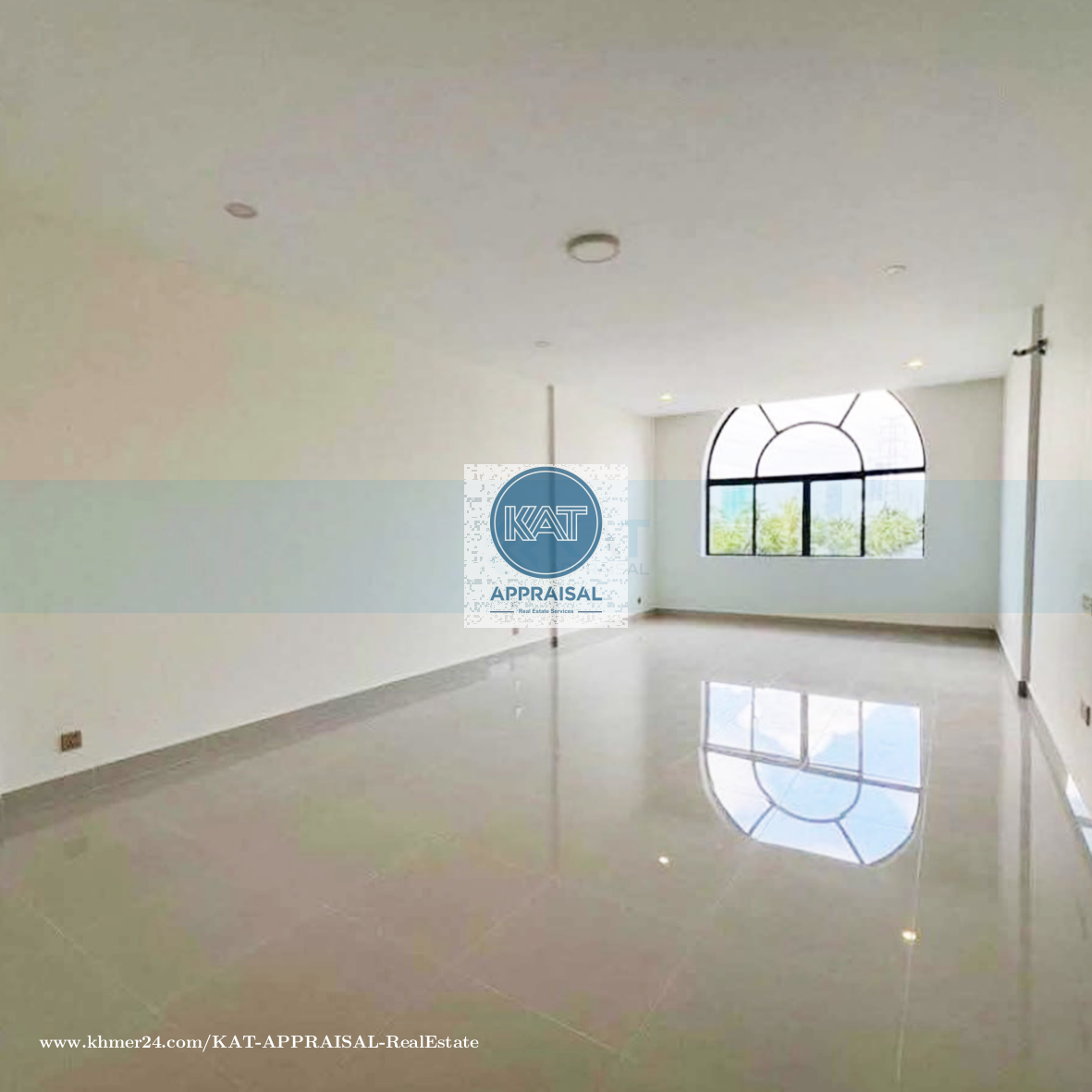 ផ្ទះអាជីវកម្មសម្រាប់ជួល | Shophouse For Rent