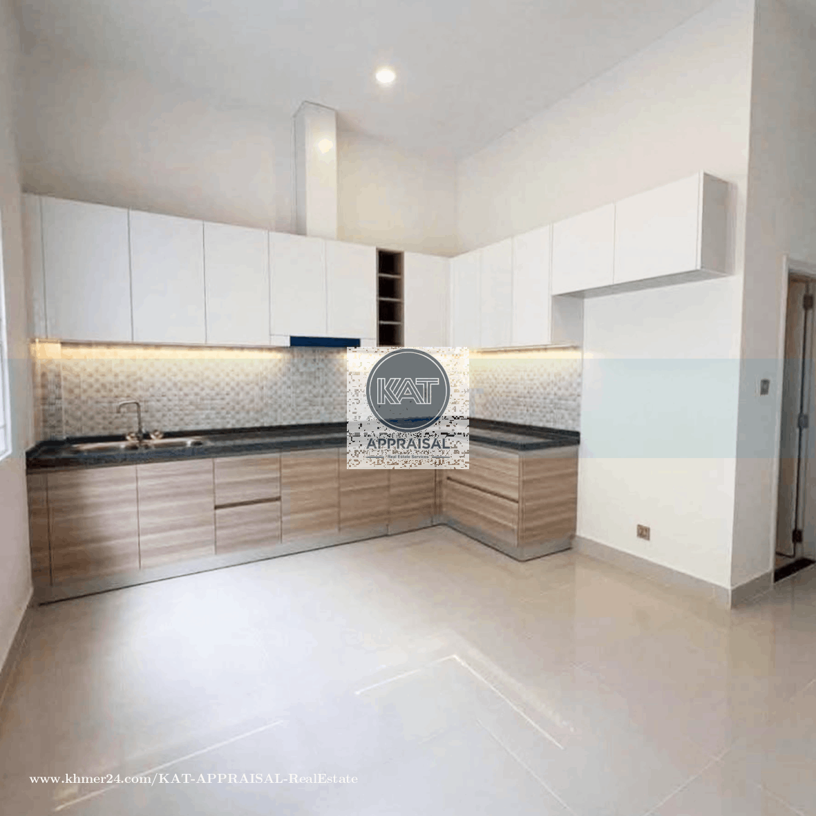 ផ្ទះអាជីវកម្មសម្រាប់ជួល | Shophouse For Rent