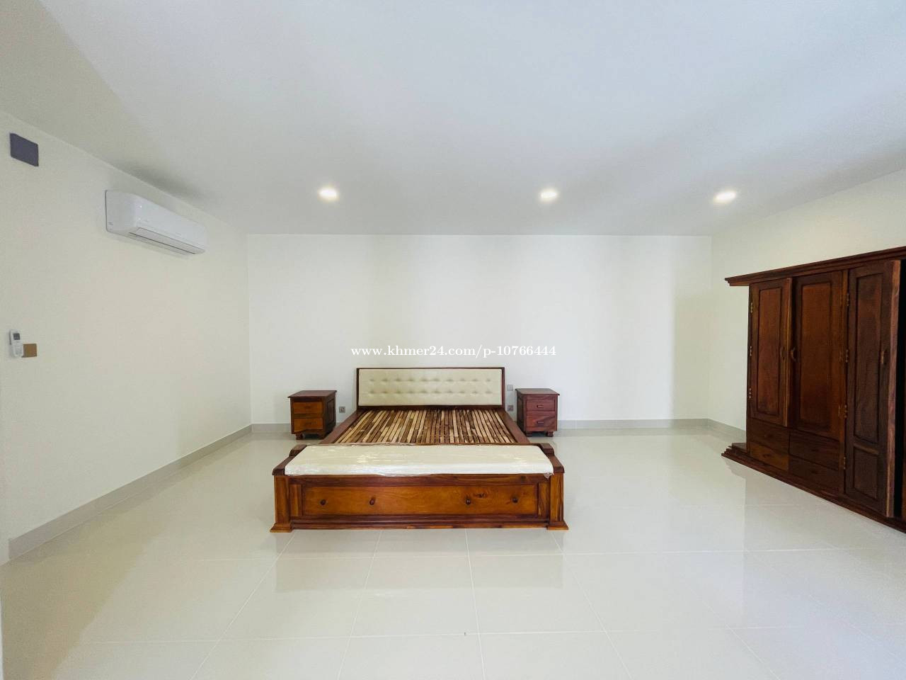 Twin Villa For Rent  in Borey Penghout Boeung Snor Project Eco Poli