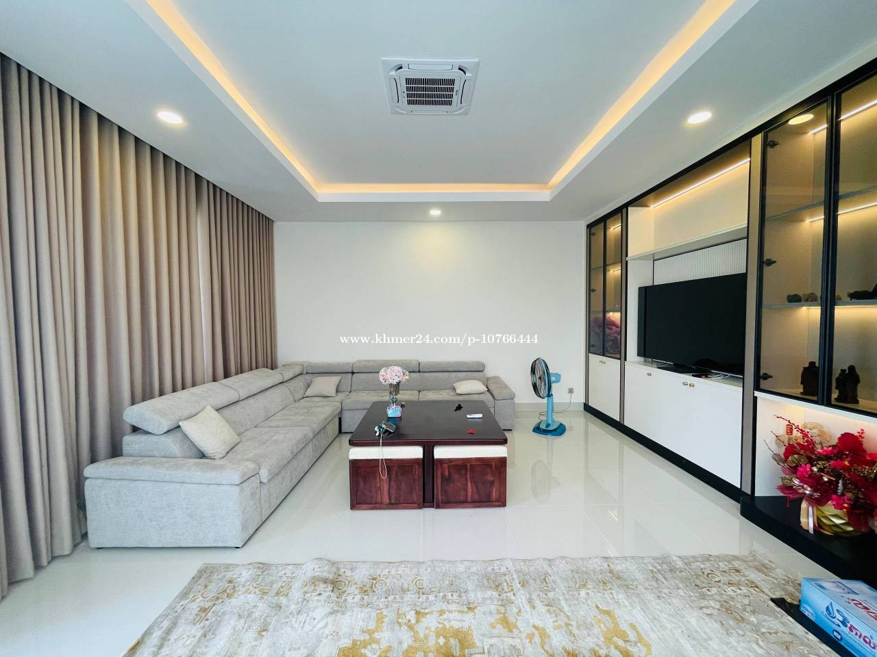 Twin Villa For Rent  in Borey Penghout Boeung Snor Project Eco Poli