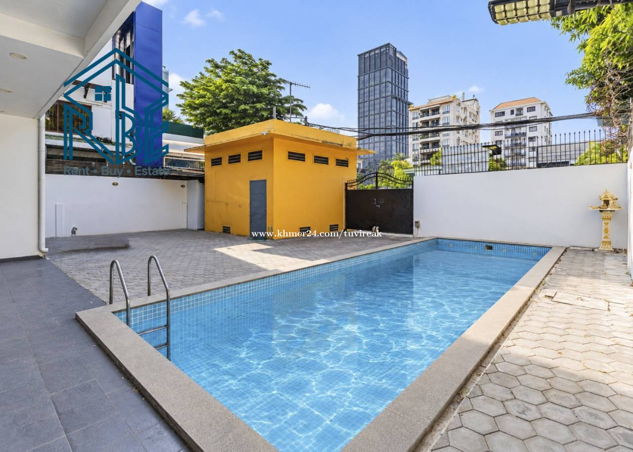 🏡 11-Bedroom Single Villa for Rent in BKK1, Phnom Penh