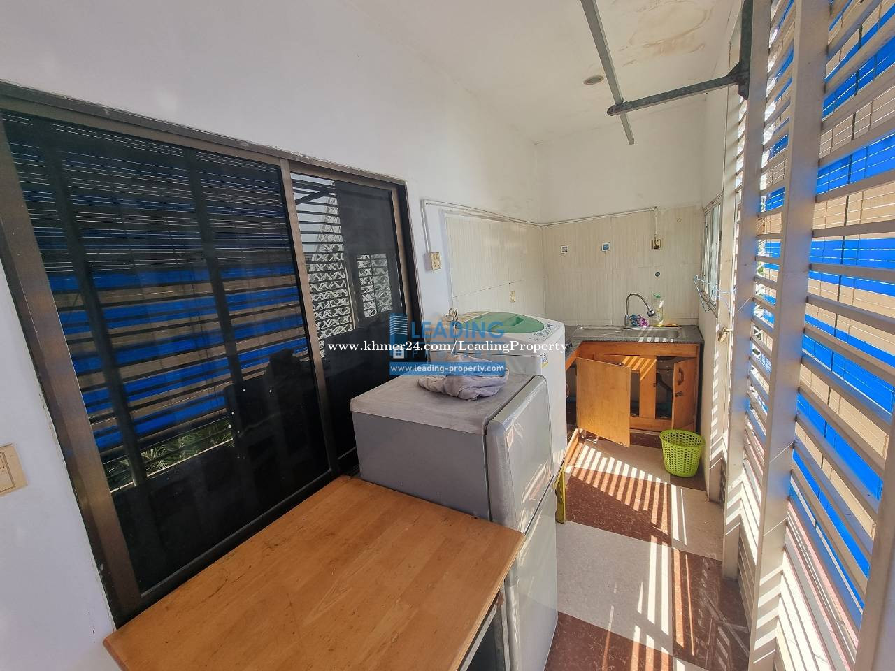 N835 | Studio Apartment For Rent Near Bali Resort Hotel Street 2004