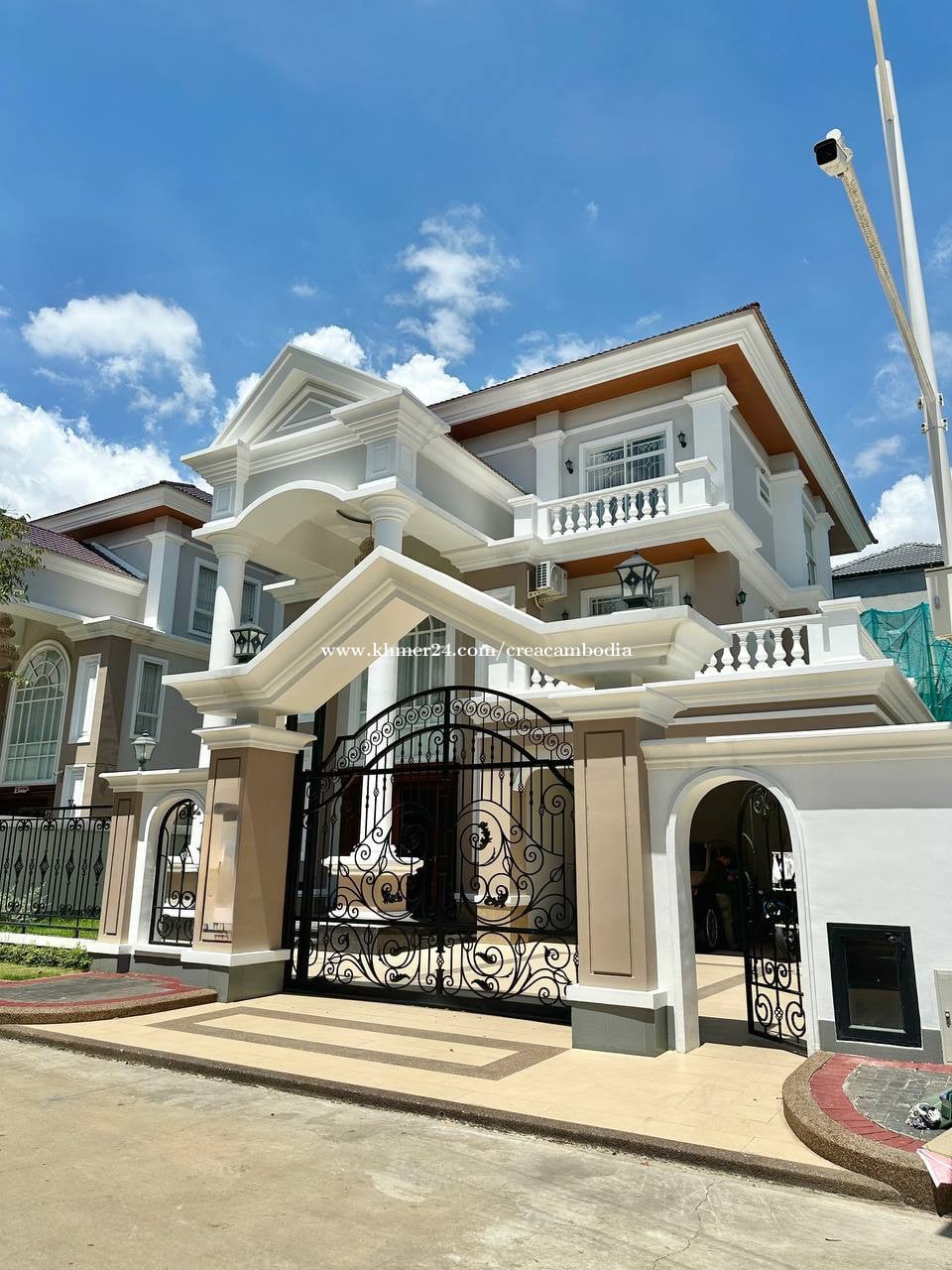 វីឡាព្រីន(A)សម្រាប់លក់🏡• ទីតាំងបុរី ប៉េងហួត បឹងស្នោរ
