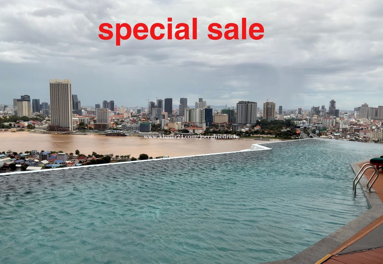 Top location with easy access to CBD ready for move-in