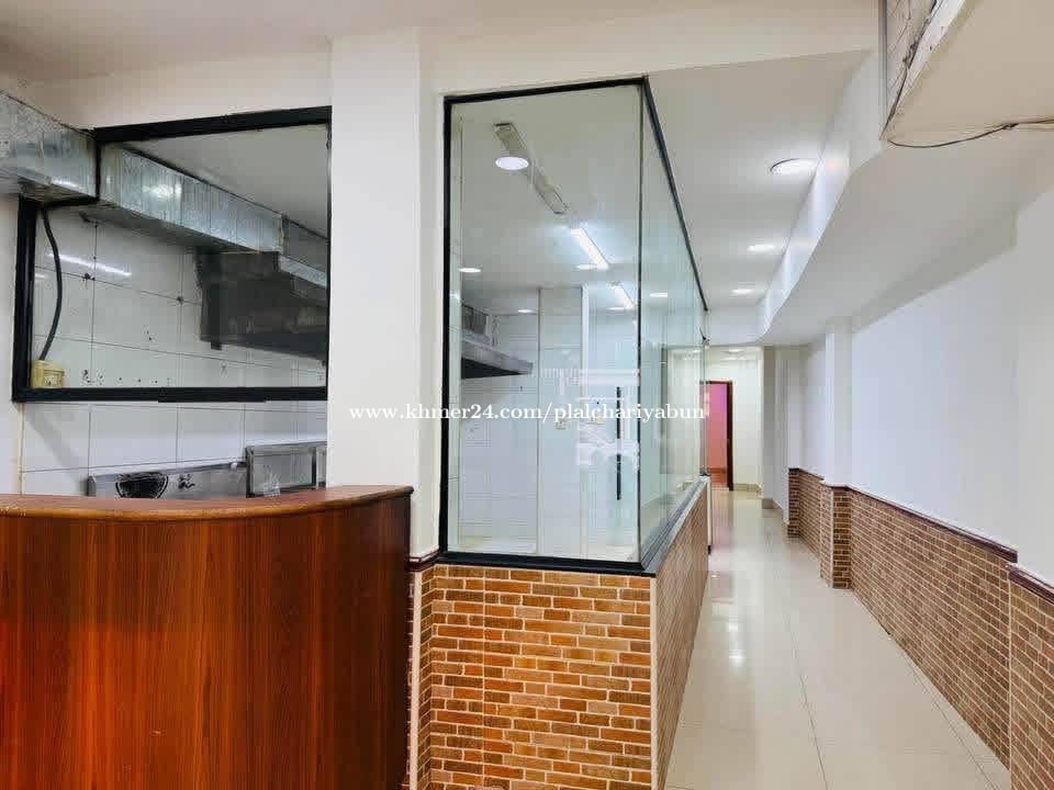 ផ្ទះអាជីវកម្មសំរាប់ជួល,ឬ,លក់: H/P: +855 12 234 748