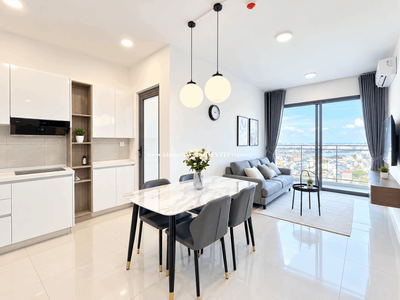Modern and New Condo For Rent at Urban Phase 2, View River