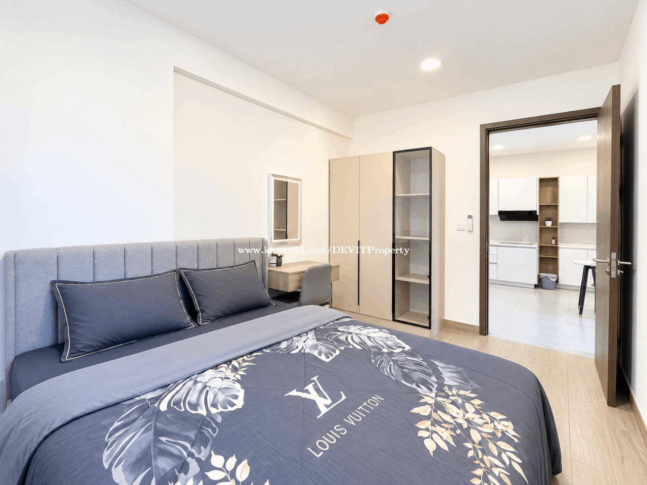 Modern and New Condo For Rent at Urban Phase 2, View River
