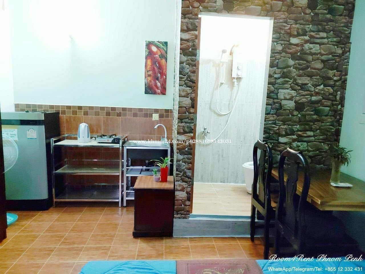 room fully furnished, fridge, air-conditioner, standing fan, hot shower, kitchen, washing machine