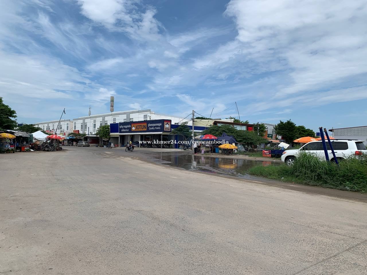 ដីជួលនៅផ្លូវកែងបុរីឈូកវ៉ា២​ផ្លូវមេ​ ភ្នំពេញ/ Land for rent Corner main road CHhoukva2 , Phnom Penh