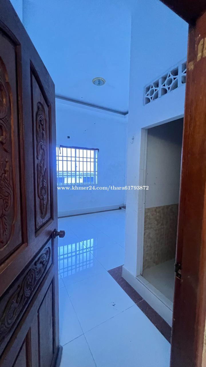 ផ្ទះល្វែង/ជួល