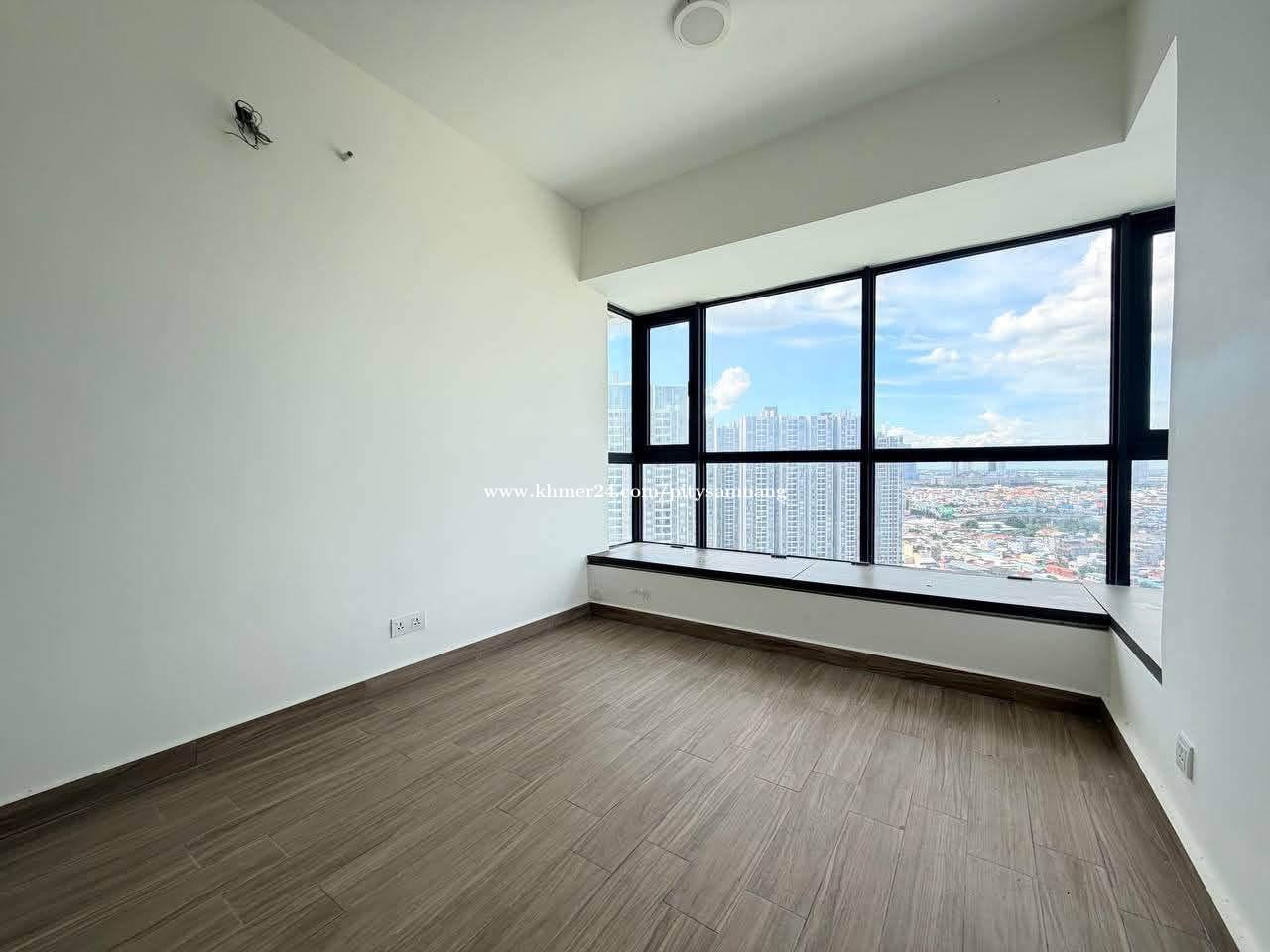 3Bedroom Resale Price Below Market