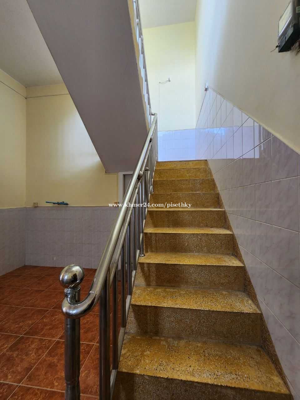 បន្ទប់ជួល