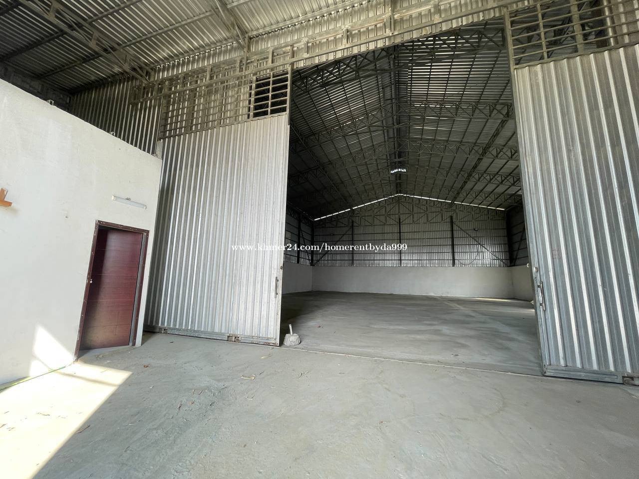 ឃ្លាំងសំរាប់ជួលនៅសែនសុខ price $1000.00 in Tuek Thla, Saensokh, Phnom ...