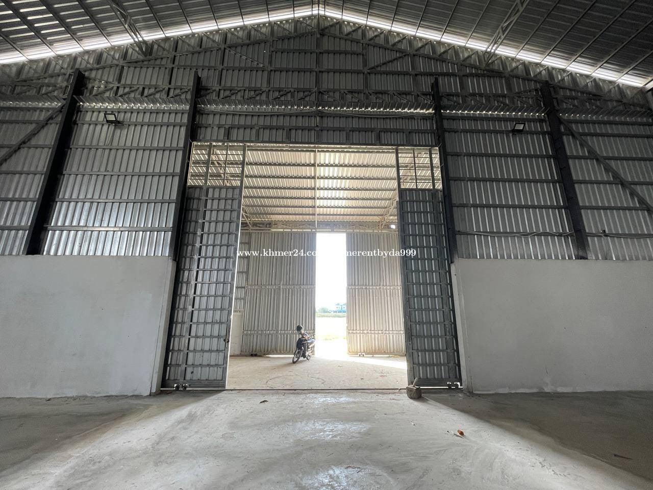 ឃ្លាំងសំរាប់ជួលនៅសែនសុខ price $1000.00 in Tuek Thla, Saensokh, Phnom ...