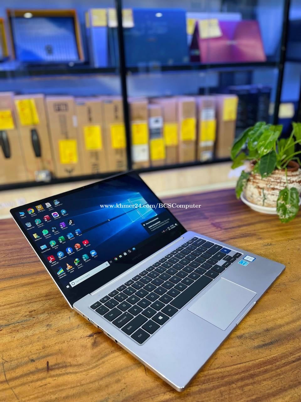 Note Book Samsung Samsung Galaxy Book (S/H) price $759.00 in Phsar Depou Pir, Tuol Kouk ...