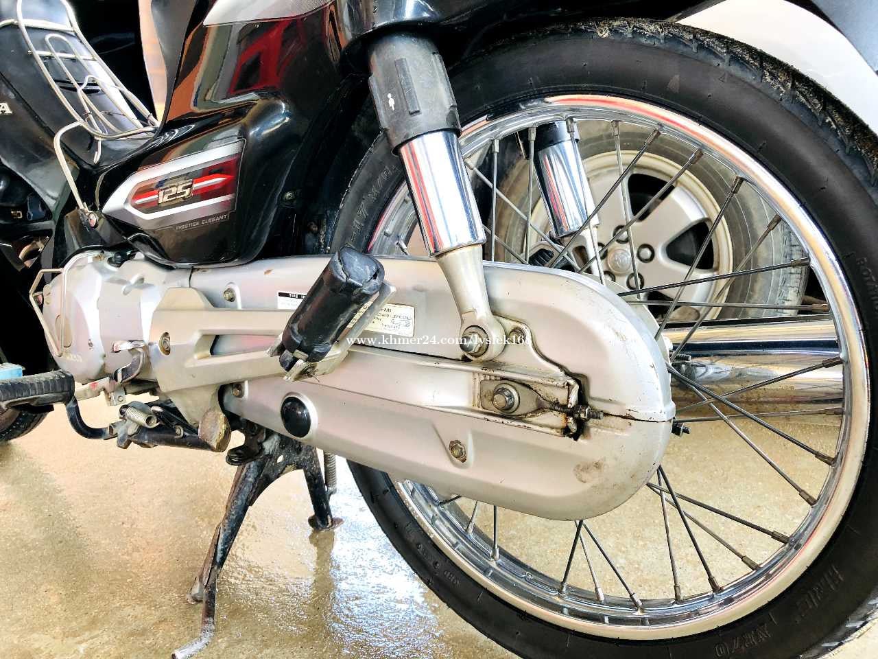 លក់ម៉ូតូជិះផ្ទាល់ខ្លួន 015 មានកាតគ្រីត្រឹមត្រូវ price $1050 in Boeng ...