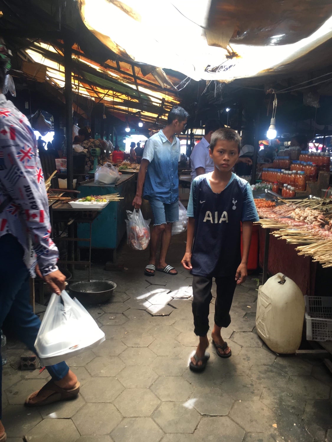 គង់​ ចន្ថា​
