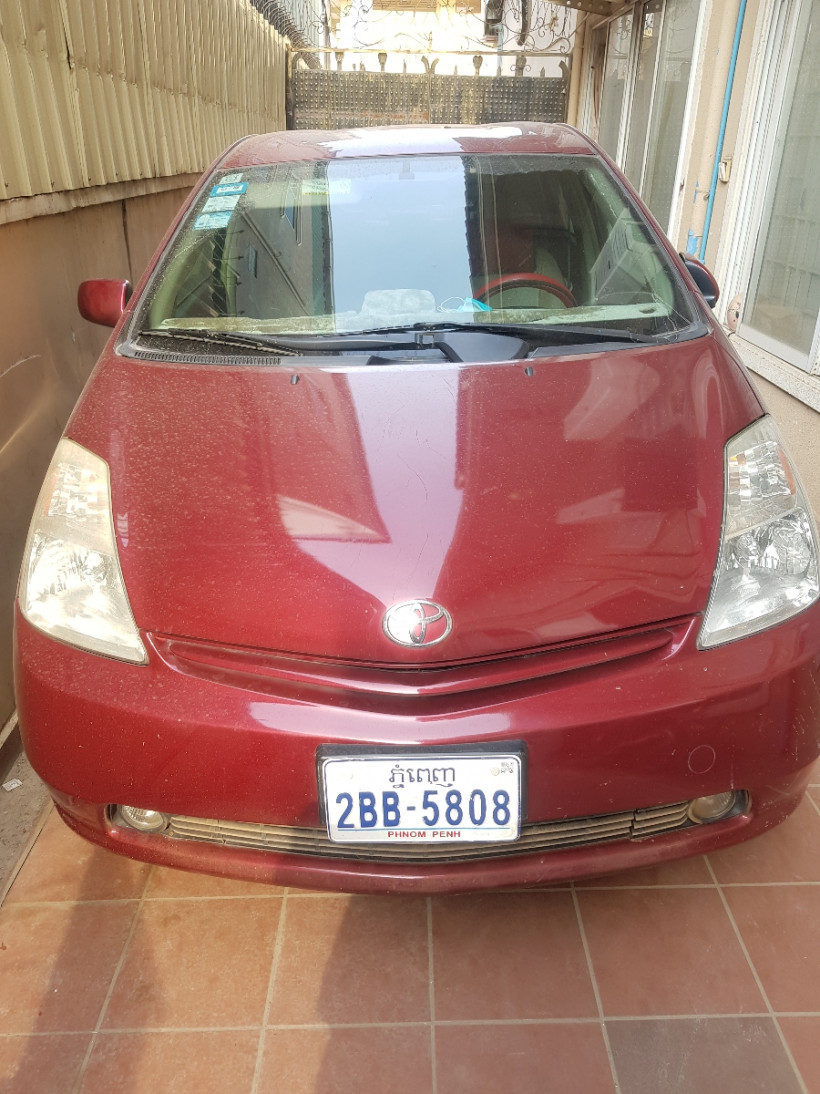 គា ម៉េងលី