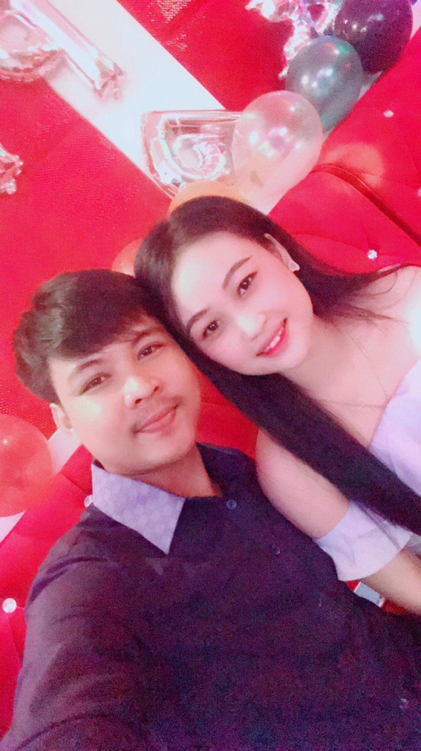 087387499 /0889982499