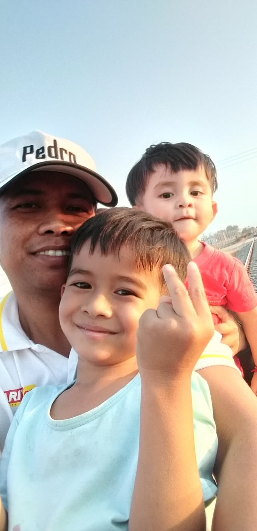 រតនា អចលនទ្រព្យ