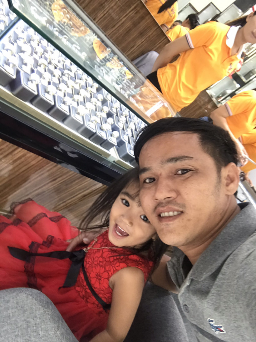 ហេង ប៊ុនឆាយ