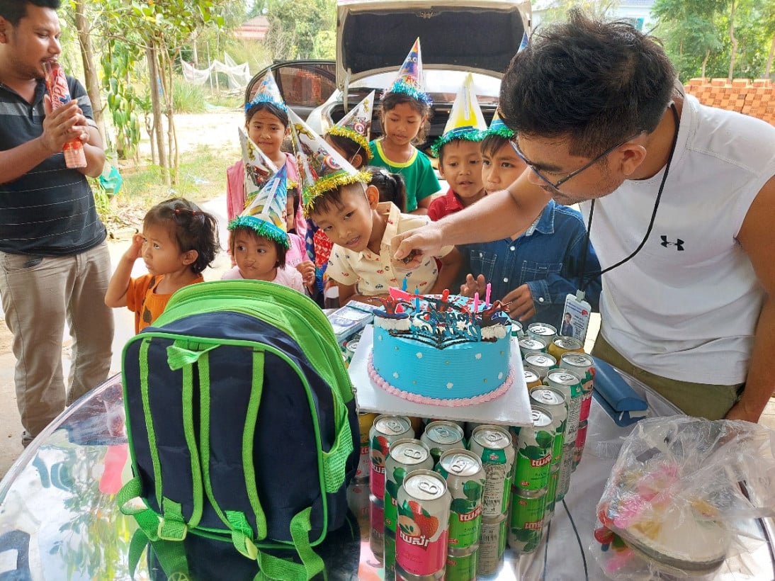 ហាងលក់ម៉ូតូ ឈុត ដារ៉ុង