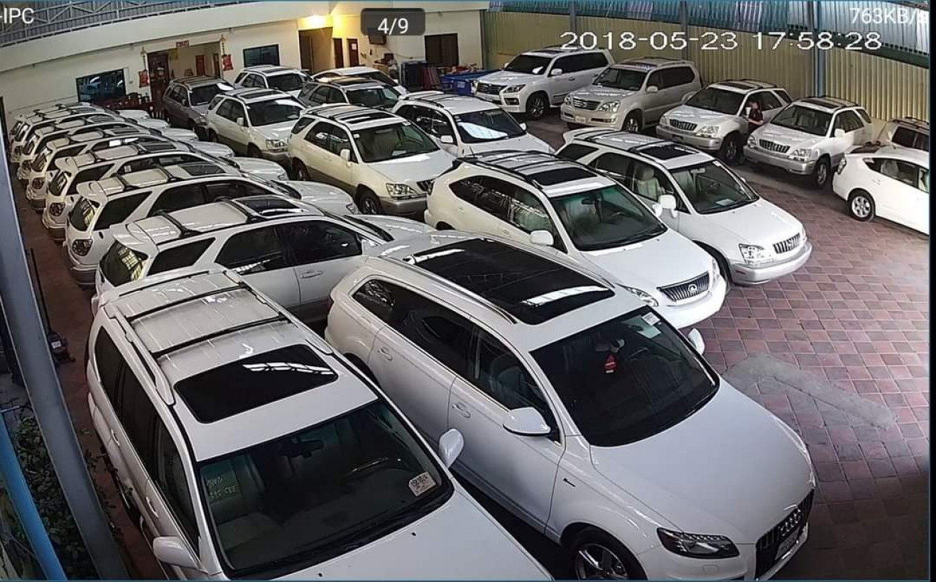 លឹម ស៊ុយអៀង លក់រថយន្ត