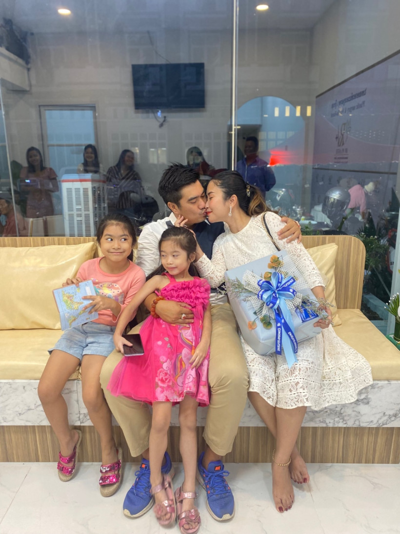 សុក្រធារិទ្ធ p-81889789