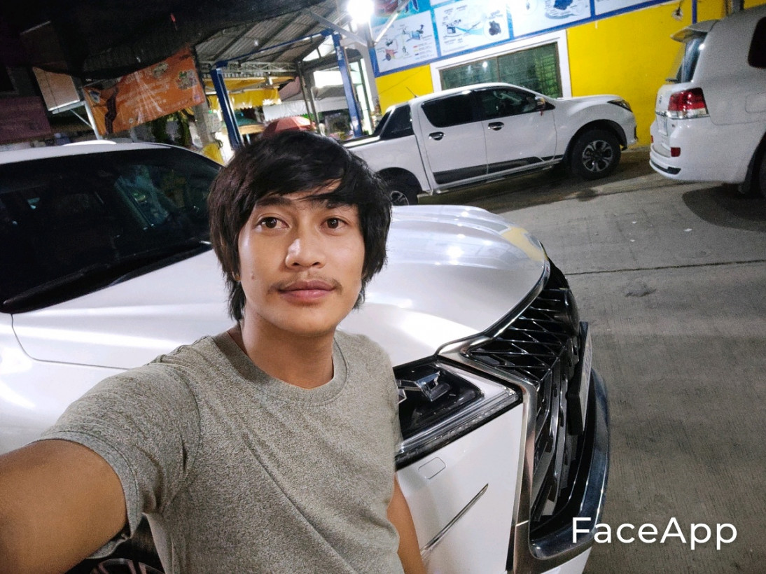 វ៉ា FB វ៉ារីនលក់ទិញរថយន្ត 0718888716telegram